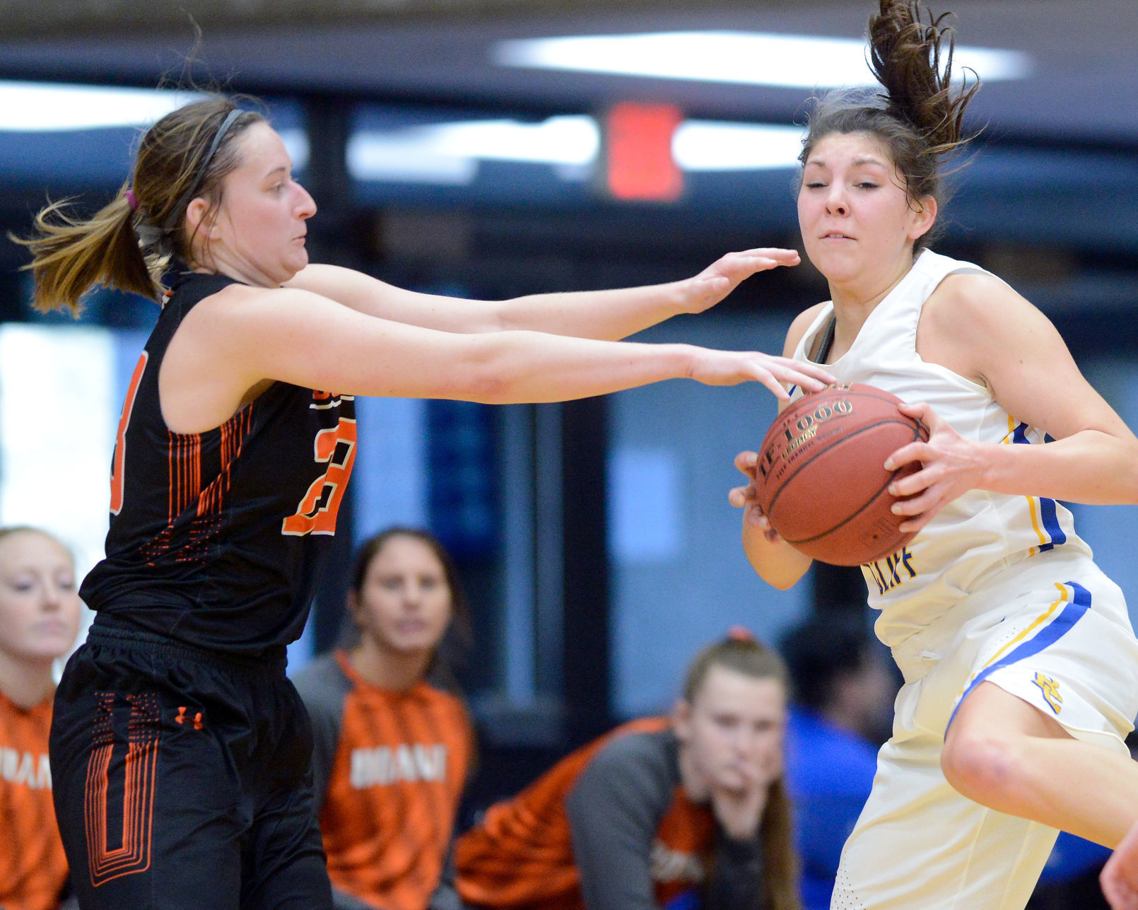 Basketball Briar Cliff vs. Doane